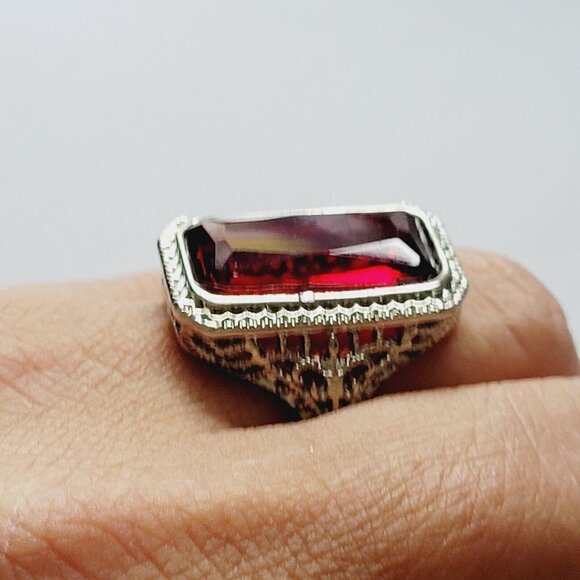 Emerald Cut Red Glass Filigree Ring Sz 7.75 Vintage New Old Stock Silver Tone - Picture 9 of 11
